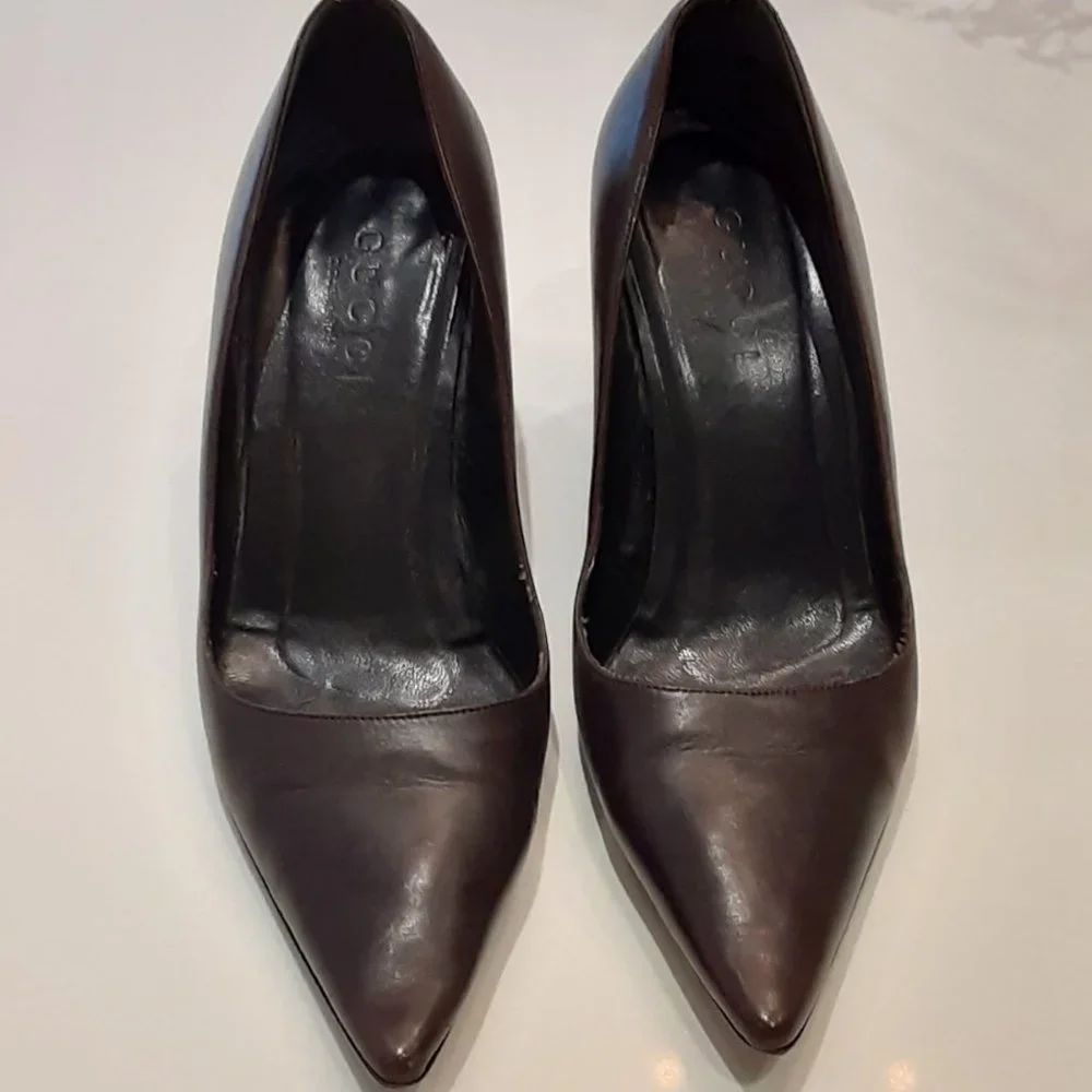 GUCCI authentic vintage pumps size 6 1/2